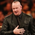 Undertaker a signé un nouveau contrat de légende avec la WWE