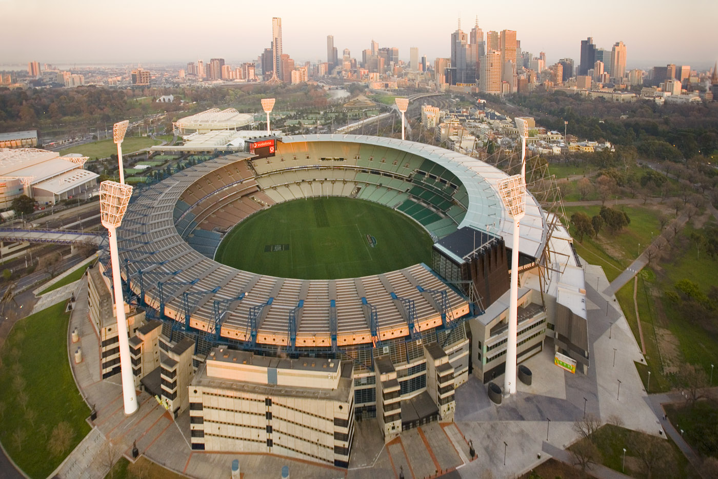 Крикет граунд. Мельбурн крикет Граунд. Стадион крикет Граунд. Мельбурн стадион футбольный. Мельбурн Австралия стадион.