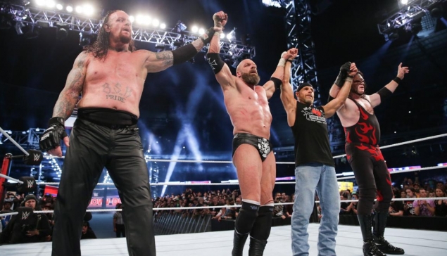 Shawn Michaels, Triple H, Kane et Undertaker attendus prochainement à RAW