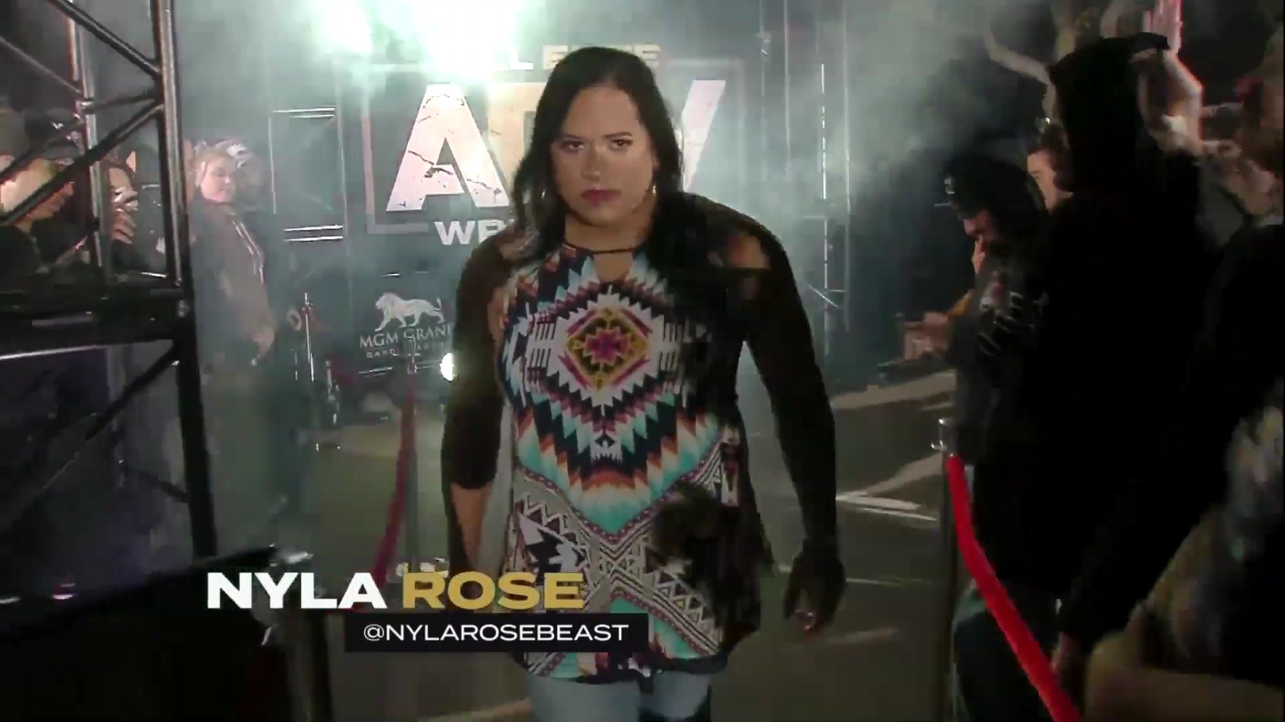 Nyla Rose à l'AEW : la première catcheuse transgenre à être signée par...