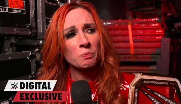 Becky Lynch en larmes après les Survivor Series