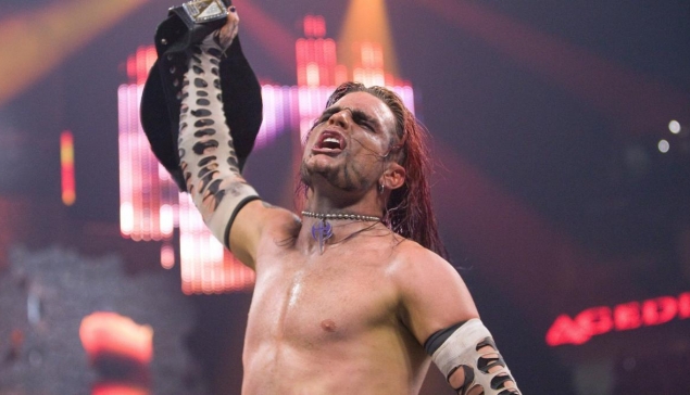 Jeff Hardy confirme qu'il rejoint l'AEW