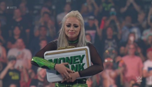 WWE MITB : Liv Morgan est miss Money in the Bank ! 