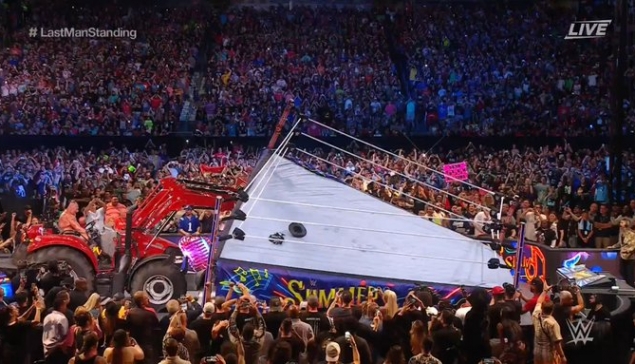 SummerSlam : Chaos et ring explosé entre Lesnar et Reigns 