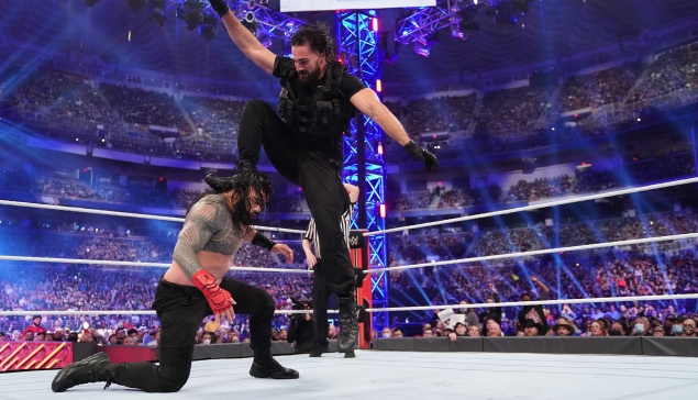 Seth Rollins pense être dans l'ombre de Roman Reigns