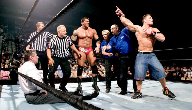 John Cena revient sur la double élimination avec Batista au Royal Rumble 2005