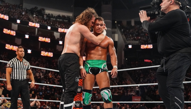 Sami Zayn blessé de la réaction des fans après WWE RAW