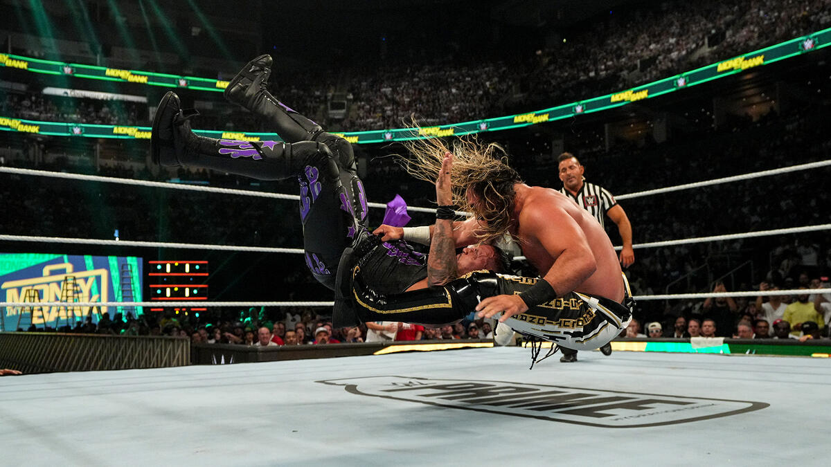 WWE Money in the Bank - Tombé de Seth Rollins sur Damian Priest : que s'est-il passé ?