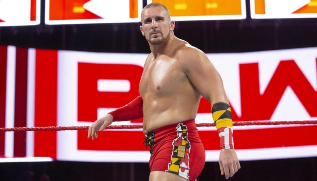 Mojo Rawley sera bientôt papa