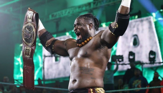 Oba Femi aimerait que la WWE organise un PLE en Afrique