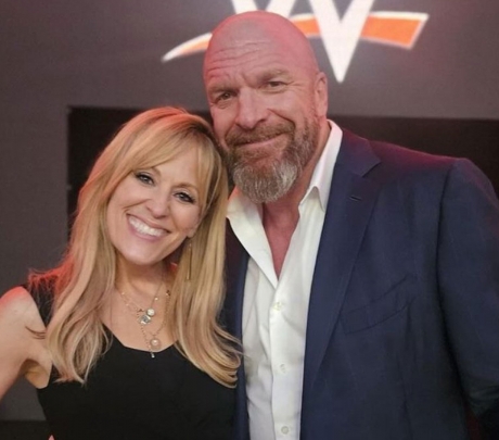 Lilian Garcia signe avec la WWE