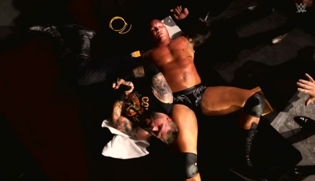 WWE Crown Jewel : Chaos entre Randy Orton et Kevin Owens