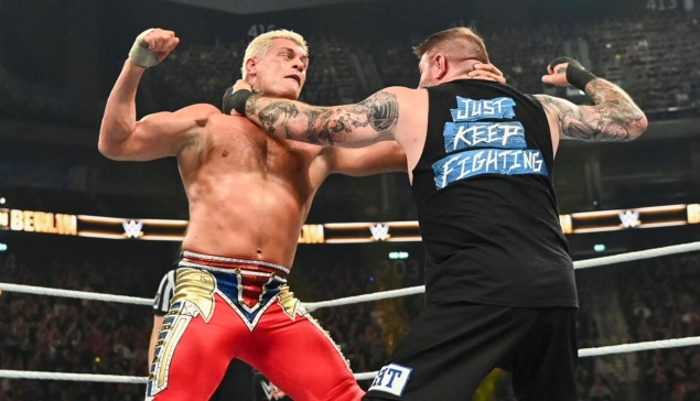 Kevin Owens continue de critiquer Cody Rhodes