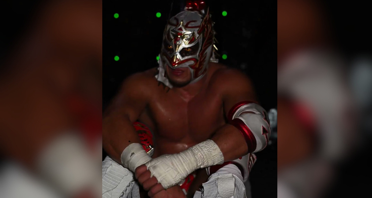 Dragon Lee inconsolable après sa défaite à RAW devant son peuple